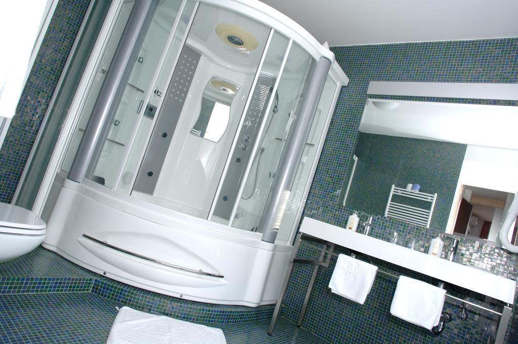 Hotel Creina Kranj Værelse billede