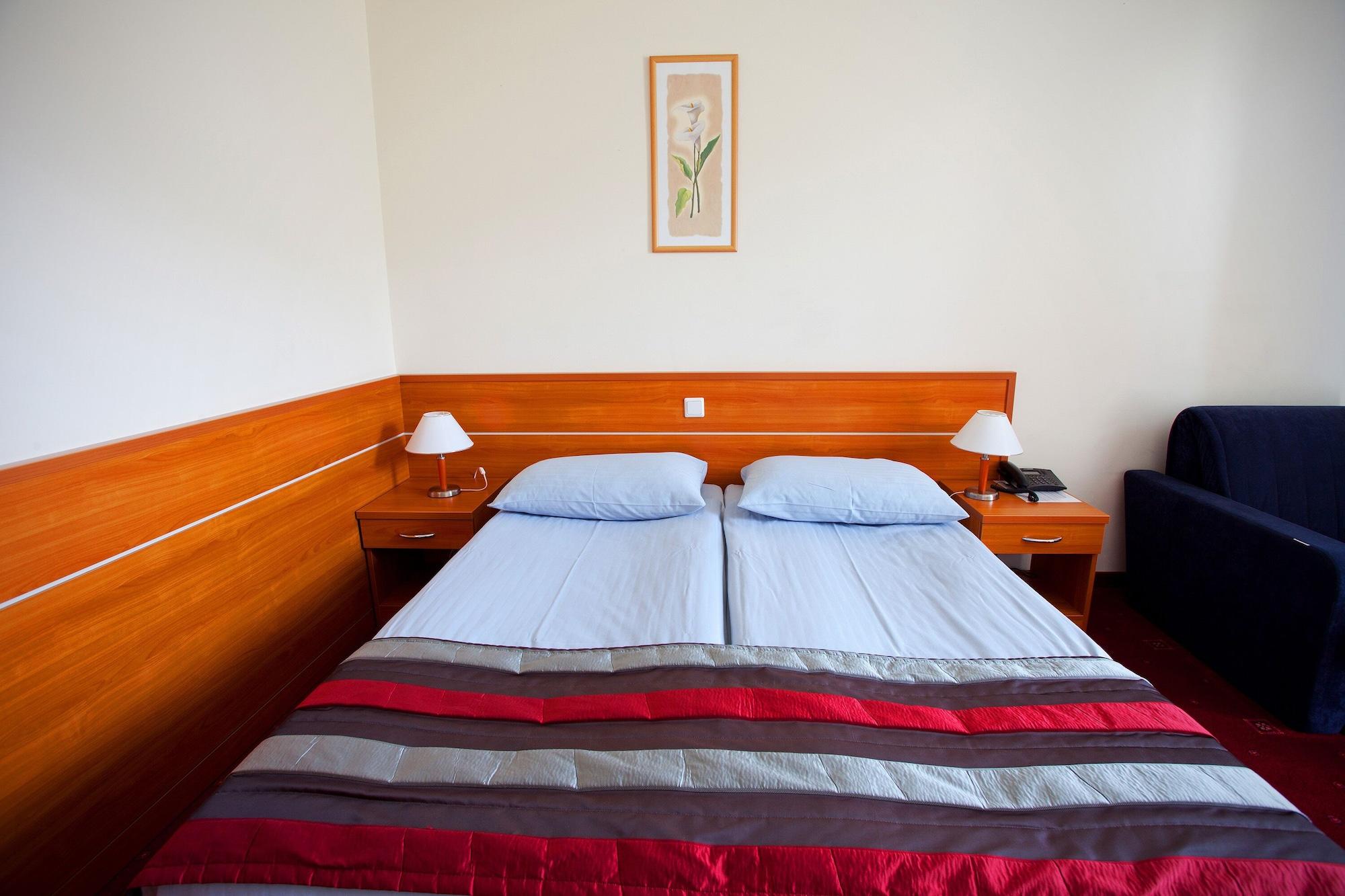 Hotel Creina Kranj Eksteriør billede